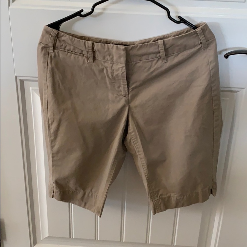 Women’s size 6 Willi Smith shorts